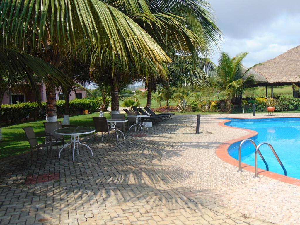 Bojo Beach Resort Botianaw Exteriör bild